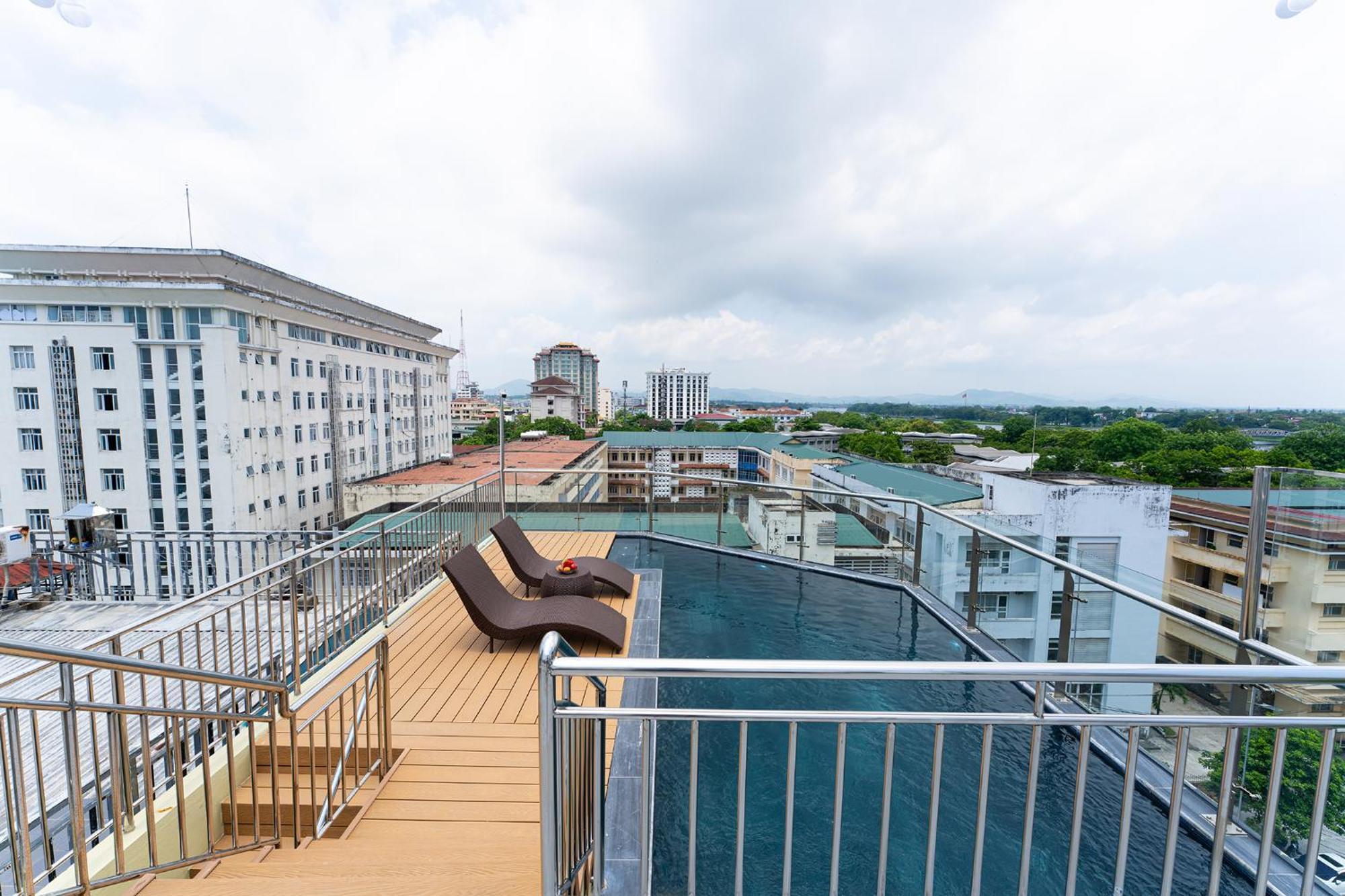 Dragon Hue Hotel Екстериор снимка